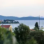 Sudinjevi Dvori Semesterbostad *
