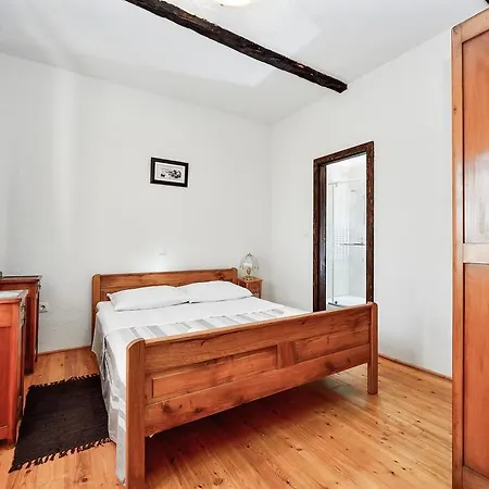 Holiday home Sudinjevi Dvori *