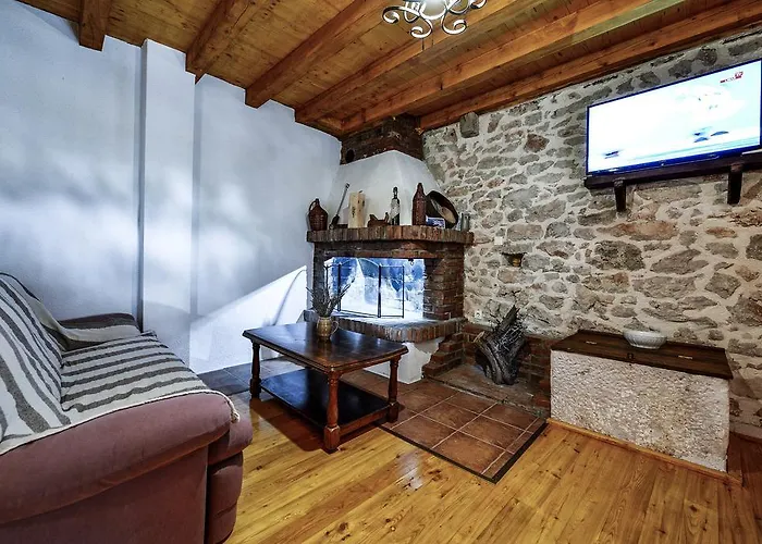 Sudinjevi Dvori Сукошан