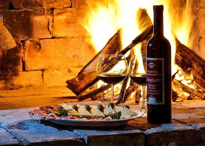 Дом отдыха Sudinjevi Dvori Сукошан