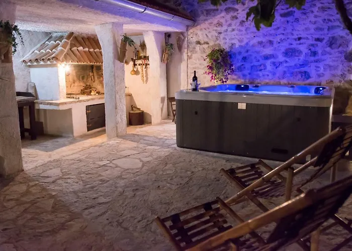 Дом отдыха Sudinjevi Dvori Сукошан