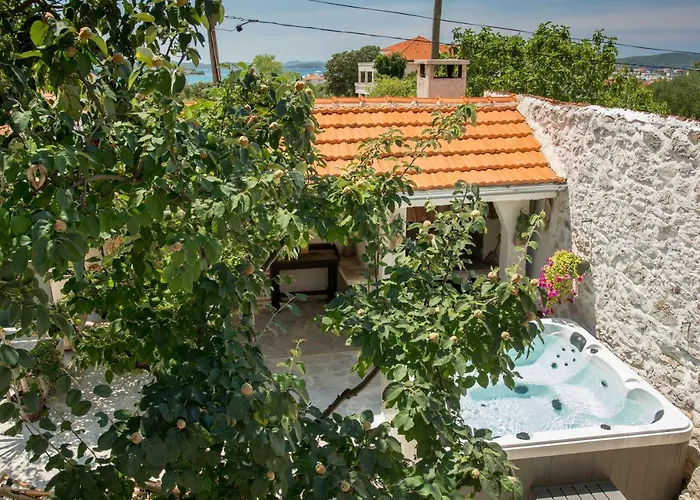 Sudinjevi Dvori Дом отдыха Сукошан